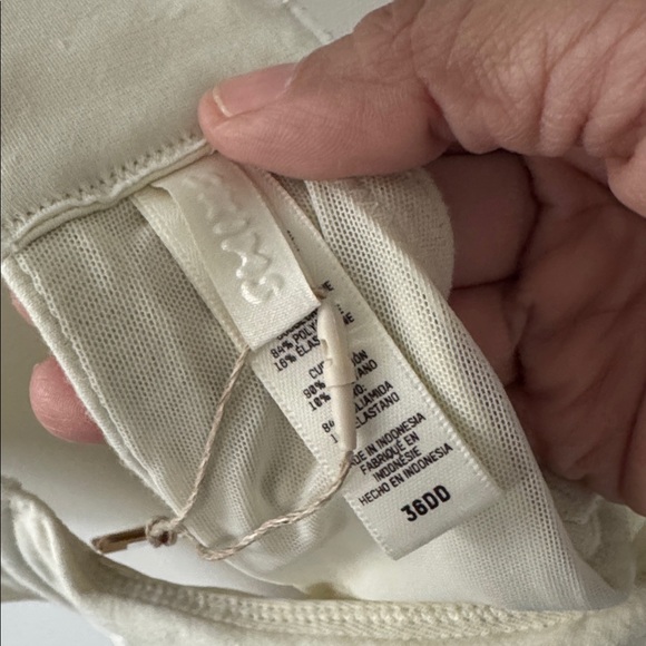 SKIMS Bra Cotton Jersey Underwire Size 36DD Color is Bone - Picture 4 of 6